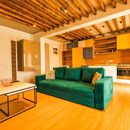 Aty Apartament Năvodari Esterno foto