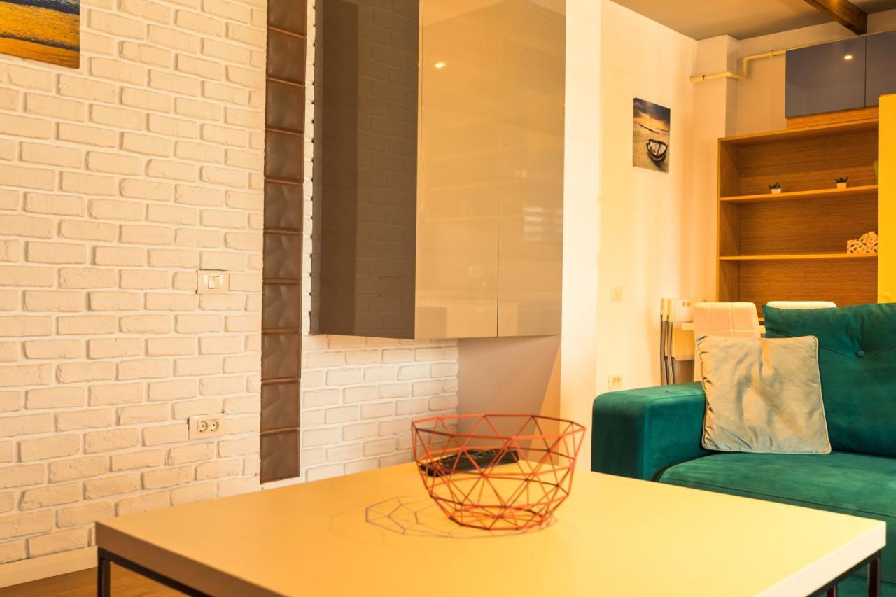 Aty Apartament Năvodari Esterno foto