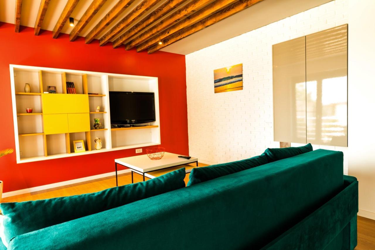 Aty Apartament Năvodari Esterno foto