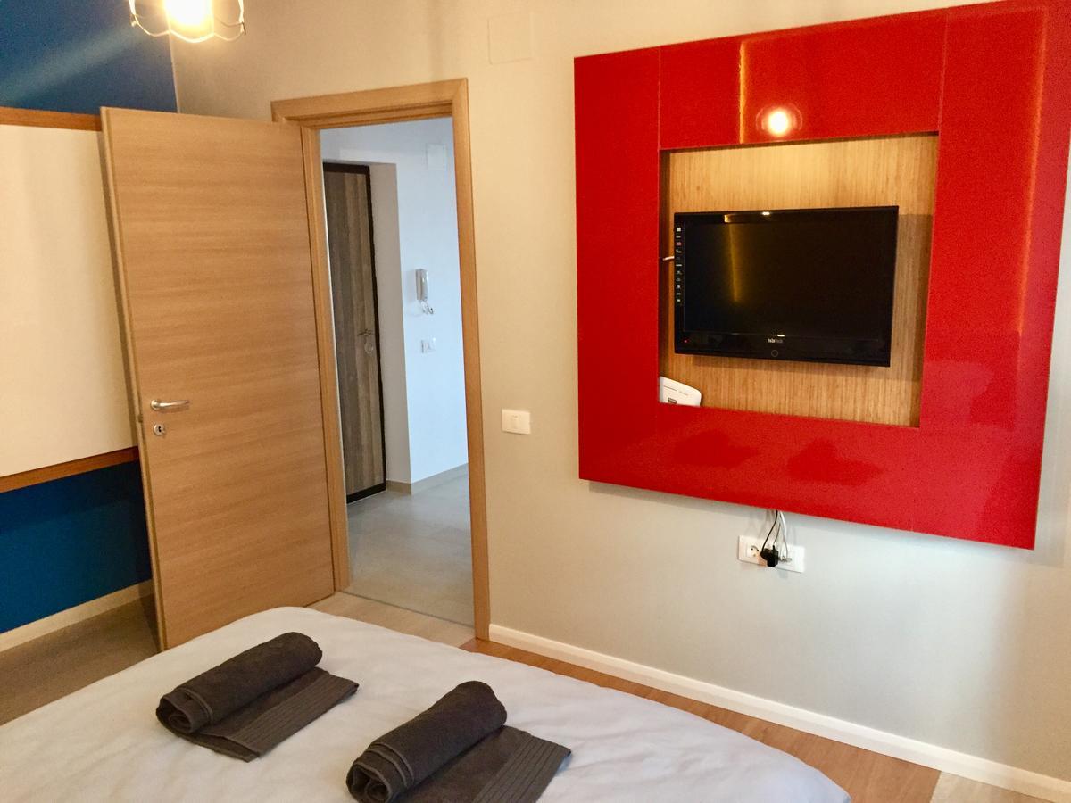 Aty Apartament Năvodari Esterno foto